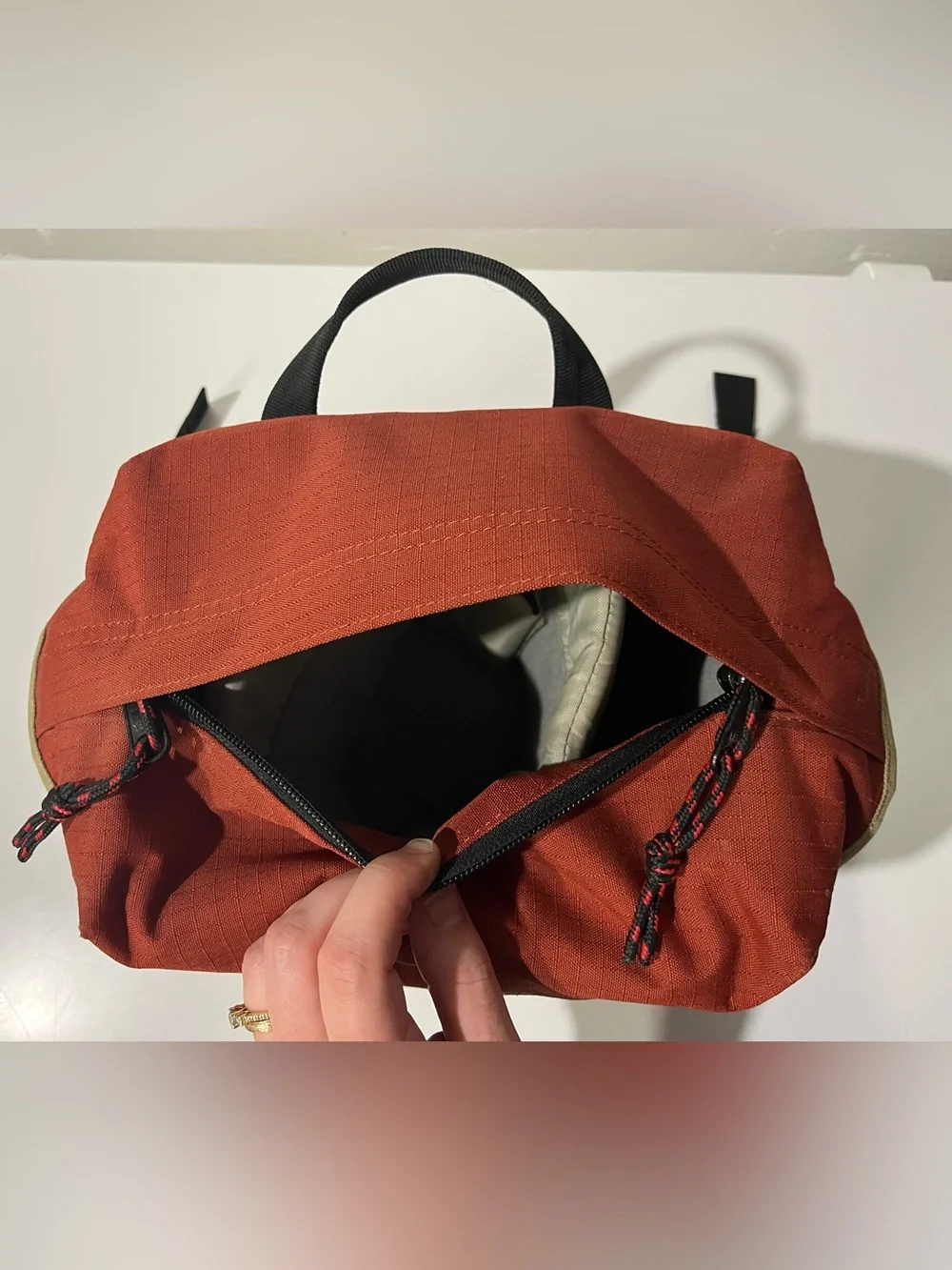 Promaster medium camera case with accessories and organizing pockets, paprika